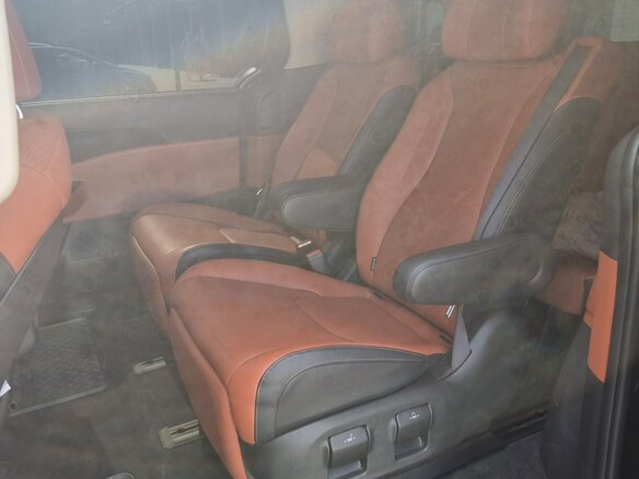 2021 Kia Carnival IV, чёрный, 3499000 рублей - вид 17