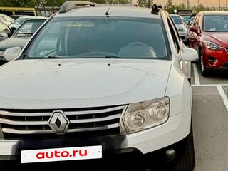 2014 Renault Duster I, белый, 520000 рублей, вид 2