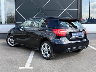 2014 Mercedes-Benz A-Класс 180 III (W176), фиолетовый, 1170000 рублей, вид 2