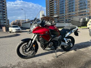 2012 Honda VFR 1200, красный, 980000 рублей, вид 2