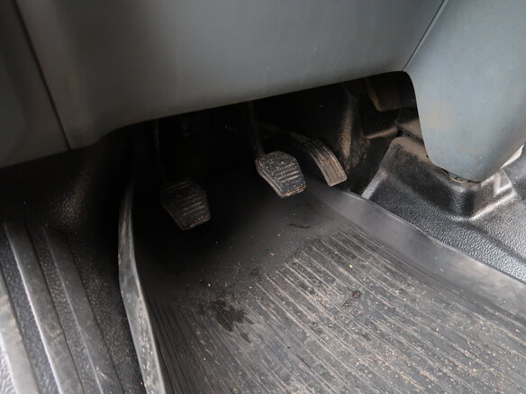 2010 Ford Transit, белый, 1100000 рублей - вид 29