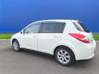 2010 Nissan Tiida I, белый, 730000 рублей, вид 4