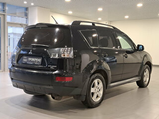 2011 Mitsubishi Outlander II Рестайлинг, чёрный, 849000 рублей, вид 5