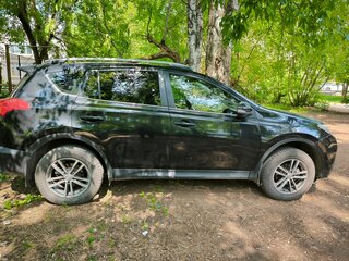 2014 Toyota RAV4 IV (XA40), чёрный, 2000000 рублей, вид 4