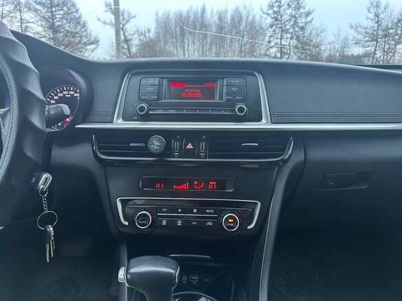 2018 Kia Optima IV, белый, 1450000 рублей - вид 10