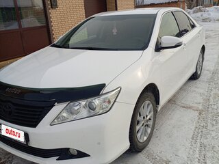 2013 Toyota Camry VII (XV50), белый, 1750000 рублей, вид 1