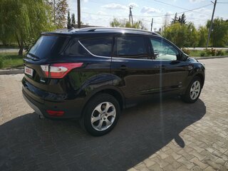 2017 Ford Kuga II Рестайлинг, чёрный, 1700000 рублей, вид 3