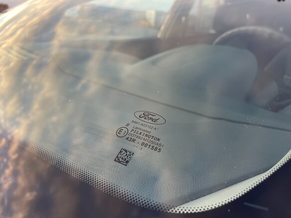 2011 Ford Fiesta Mk6, красный, 947000 рублей - вид 28