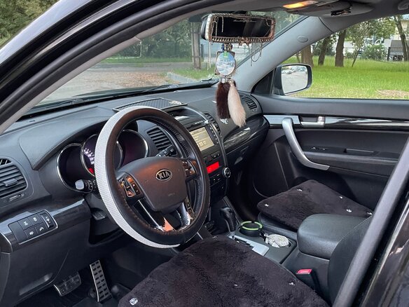2012 Kia Sorento II, чёрный, 1800000 рублей - вид 8