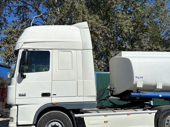 2008 DAF XF 105, белый, 3900000 рублей - вид 2