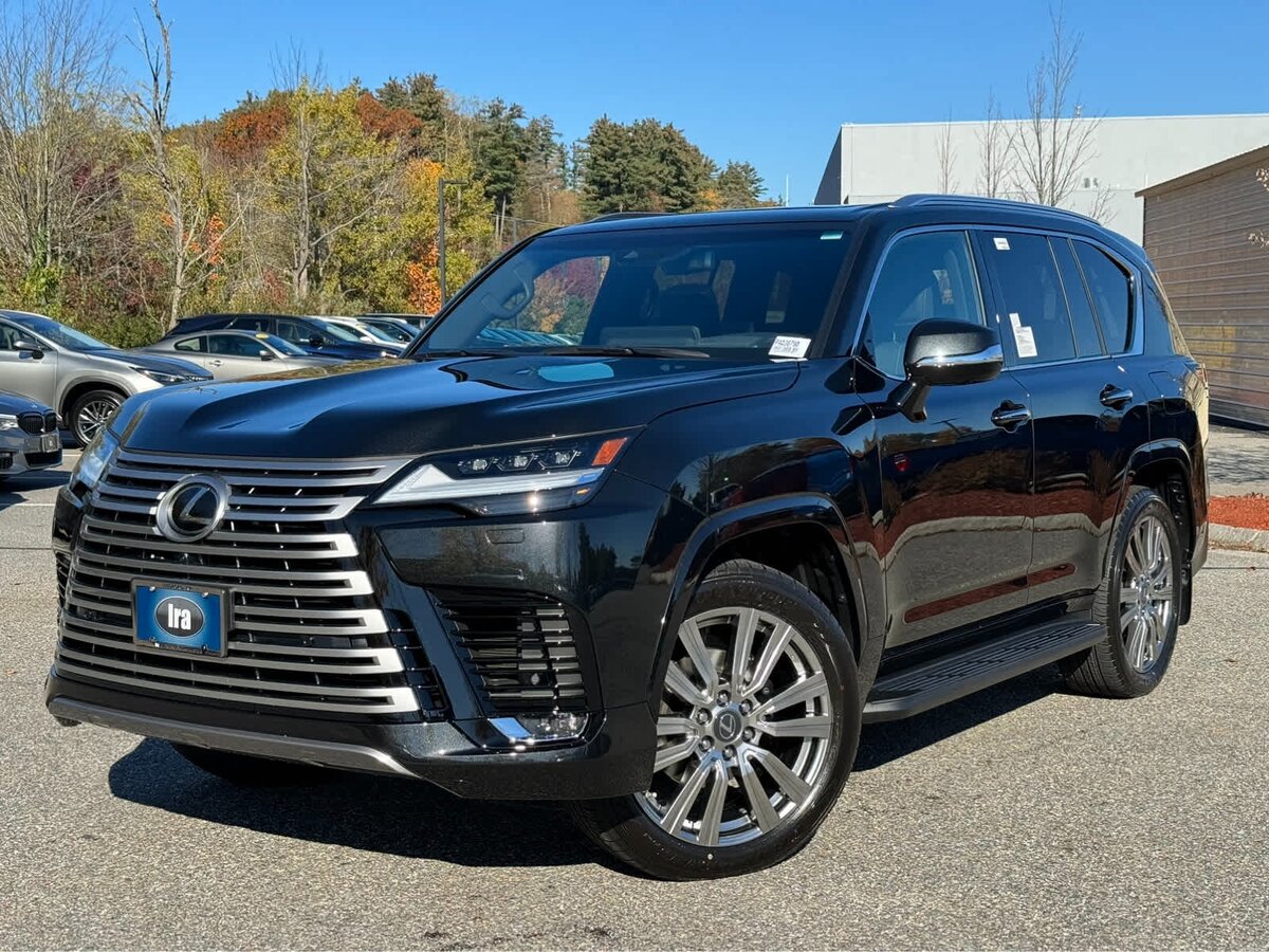 Открыть фотографии: Lexus LX IV