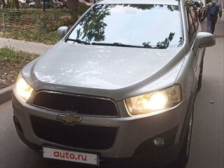 2013 Chevrolet Captiva I Рестайлинг, серебристый, 1200000 рублей, вид 2