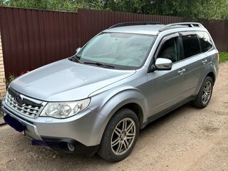 2012 Subaru Forester III Рестайлинг, серый, 1340000 рублей, вид 1