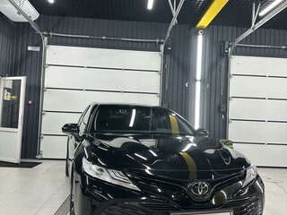 2020 Toyota Camry VIII (XV70), чёрный, 3850000 рублей, вид 1