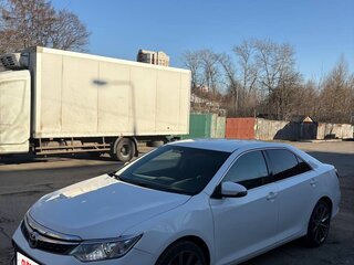 2016 Toyota Camry VII (XV50) Рестайлинг, белый, 1500000 рублей, вид 2