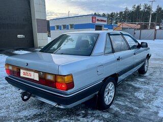 1986 Audi 100 III (C3), серебристый, 190000 рублей, вид 3