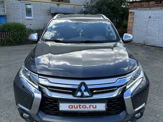 2020 Mitsubishi Pajero Sport III, серый, 4000000 рублей, вид 1