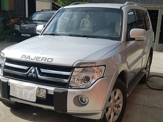 2010 Mitsubishi Pajero IV, серебристый, 2300000 рублей, вид 1