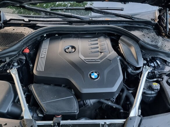 2018 BMW 5 серии 530i xDrive VII (G30/G31/G38), чёрный, 3120000 рублей - вид 15