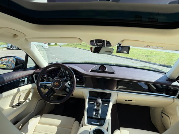 2021 Porsche Panamera 4 Executive II Рестайлинг, чёрный - вид 5
