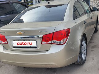 2010 Chevrolet Cruze I, бежевый, 610000 рублей, вид 4