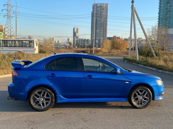 2012 Mitsubishi Lancer X Рестайлинг, синий, 850000 рублей - вид 8