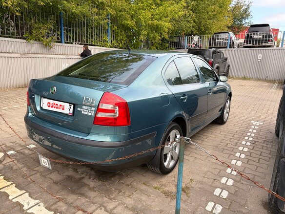 2005 Skoda Octavia II (A5), серый, 925000 рублей - вид 5