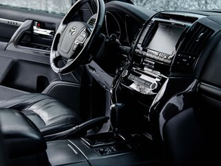 2012 Toyota Land Cruiser 200 Series Рестайлинг 1, серый, 5000000 рублей, вид 4