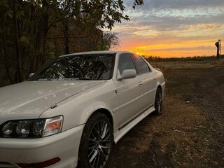 1997 Toyota Cresta V (X100), белый, 849999 рублей, вид 3
