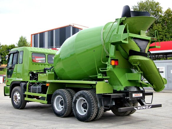 1990 Hino Бетоносмеситель, зелёный, 4360000 рублей - вид 5