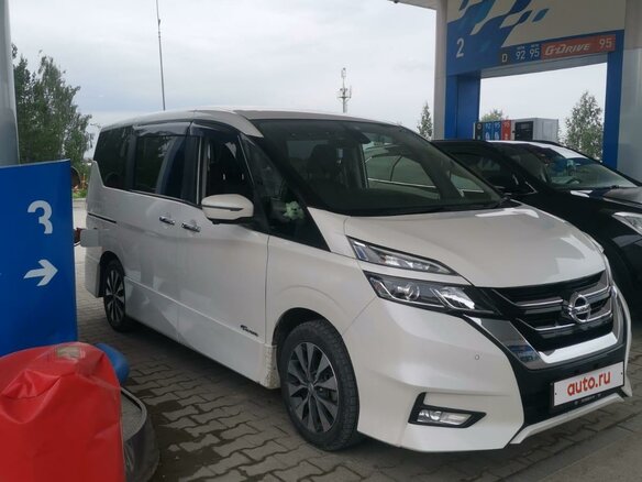 2018 Nissan Serena S-Hybrid V (C27), белый, 2400000 рублей