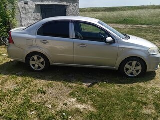 2008 Chevrolet Aveo I Рестайлинг, серебристый, 350000 рублей, вид 4