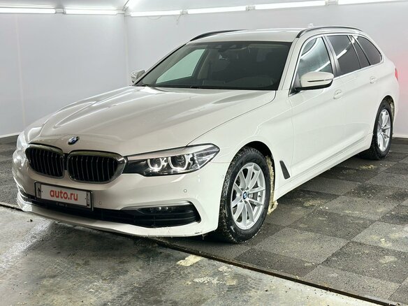 2018 BMW 5 серии 520d VII (G30/G31/G38), белый, 3000000 рублей - вид 6