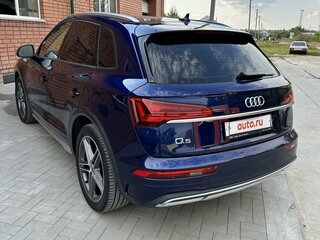 2021 Audi Q5 45 TFSI II (FY) Рестайлинг, синий, 5800000 рублей, вид 5