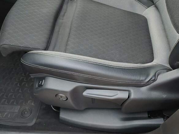 2019 Opel Grandland I (X), чёрный, 2190000 рублей - вид 17