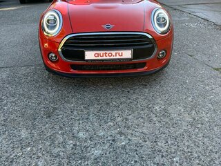 2021 Mini Hatch Cooper III (F55/F56) Рестайлинг, оранжевый, 3000000 рублей, вид 1