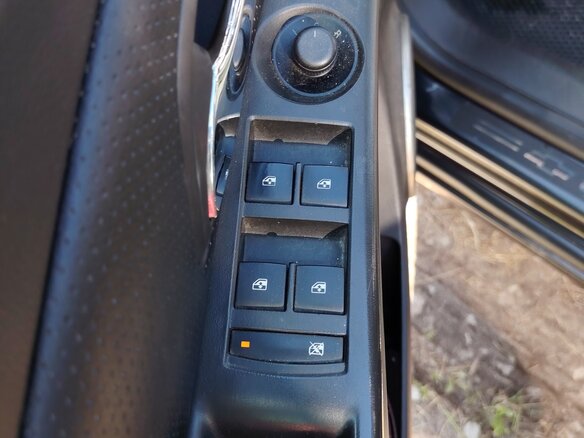 2011 Chevrolet Cruze I, чёрный, 625000 рублей - вид 23