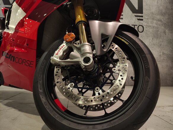 2024 Ducati Panigale V4, красный, 5000000 рублей - вид 7