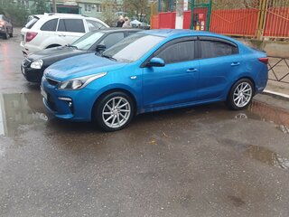 2018 Kia Rio IV, синий, 1600000 рублей, вид 4