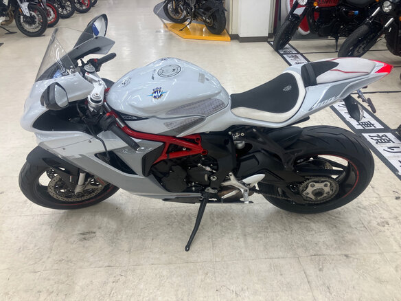2019 MV Agusta F3 800, серебристый, 960000 рублей - вид 1