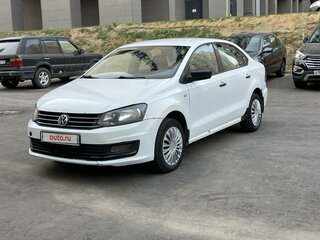 2018 Volkswagen Polo V Рестайлинг, белый, 500000 рублей, вид 2