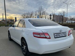 2011 Toyota Camry VI (XV40) Рестайлинг, белый, 1200000 рублей, вид 5
