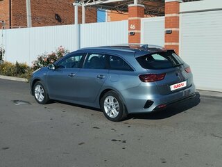 2019 Kia Ceed III, серебристый, 1649000 рублей, вид 5