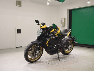 2018 MV Agusta Brutale 800, чёрный, 800000 рублей, вид 4