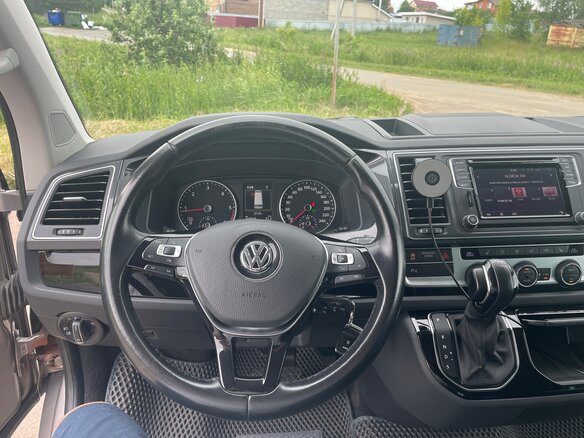 2018 Volkswagen Multivan T6, бежевый, 3850000 рублей - вид 10