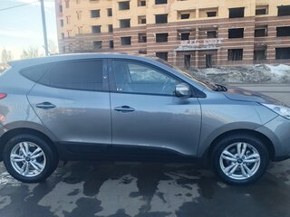 2014 Hyundai ix35 I Рестайлинг, серый, 1120000 рублей, вид 2
