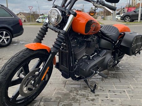 2021 Harley-Davidson Street Bob, оранжевый, 1100000 рублей, вид 2