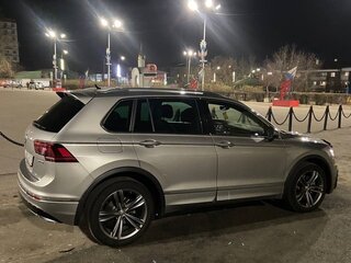 2020 Volkswagen Tiguan II, серый, 2650000 рублей, вид 2