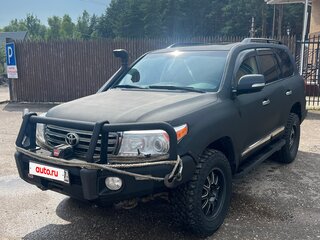 2015 Toyota Land Cruiser 200 Series Рестайлинг 1, чёрный, 4500000 рублей, вид 1