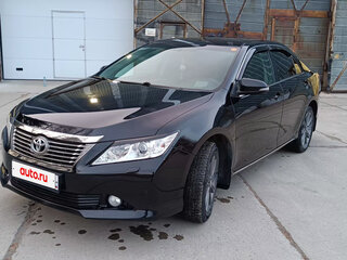 2013 Toyota Camry VII (XV50), чёрный, 1850000 рублей, вид 2